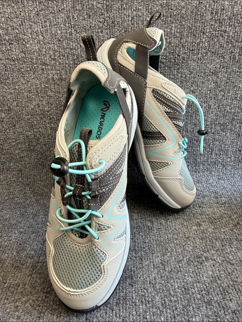 Nevados Women's Gray and Teal Active Women’s Shoes Size 7 NWOT